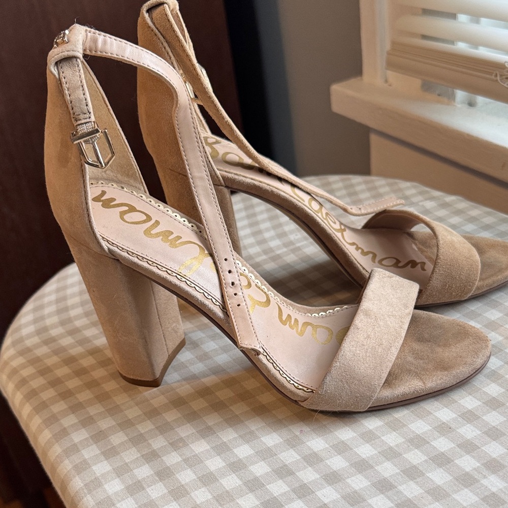 Sam Edelman Genna sandal,  Tan Suede Heeled Sandals